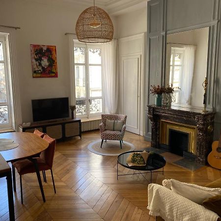 Beautiful 3Br Apt In Lyon Center מראה חיצוני תמונה